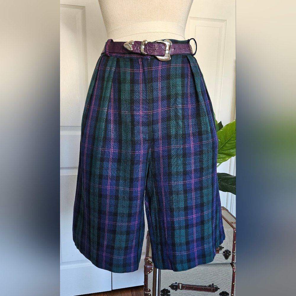 SUSAN BRISTOL Vintage 100%Rayon High Waist Plaid Shorts & Alligator Leather Belt